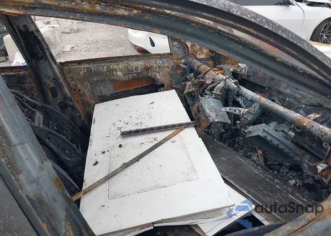 2012 Nissan Rogue S z USA, uszkodzony, nr VIN JN8AS5MT7CW613724